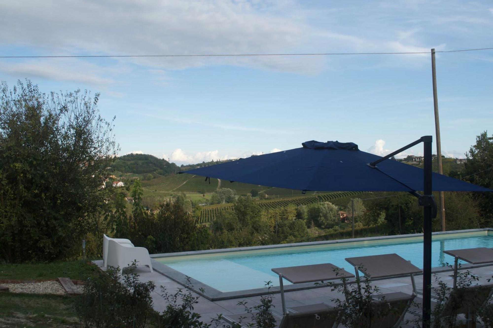 Tenuta Dei Vicini - Luxury Apartments San Marzano Oliveto Exterior photo